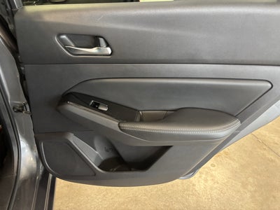 2020 Nissan Altima 2.0 Platinum FWD