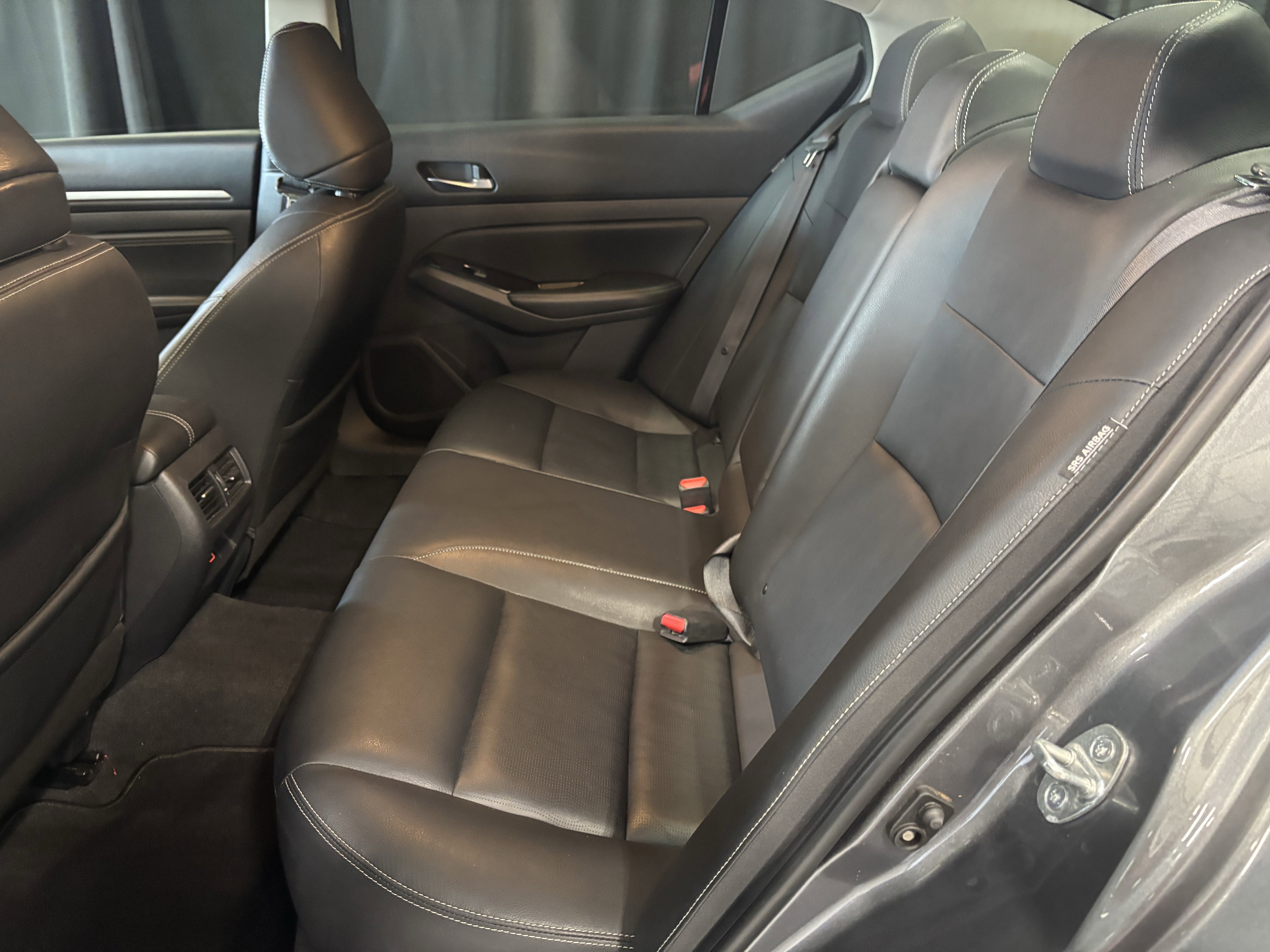 2020 Nissan Altima 2.0 Platinum FWD