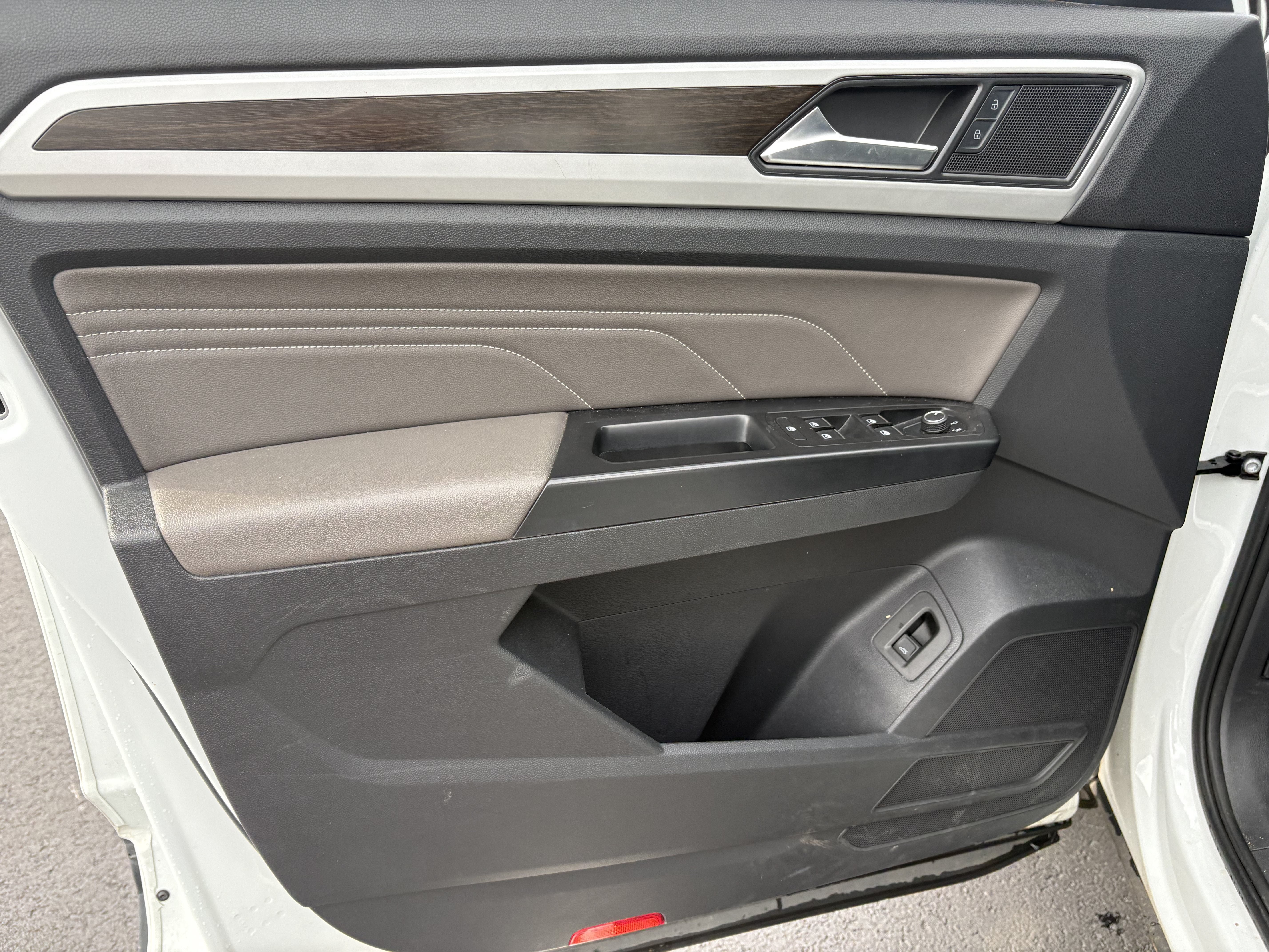 2021 Volkswagen Atlas 3.6L V6 SE w/Technology FWD
