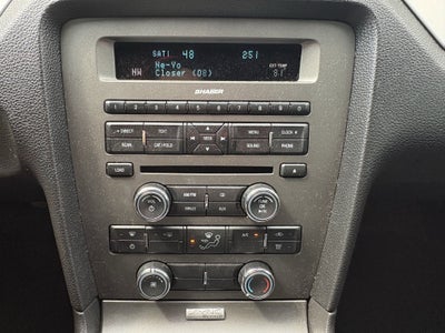 2014 Ford Mustang V6 Premium RWD