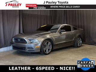 2014 Ford Mustang V6 Premium RWD