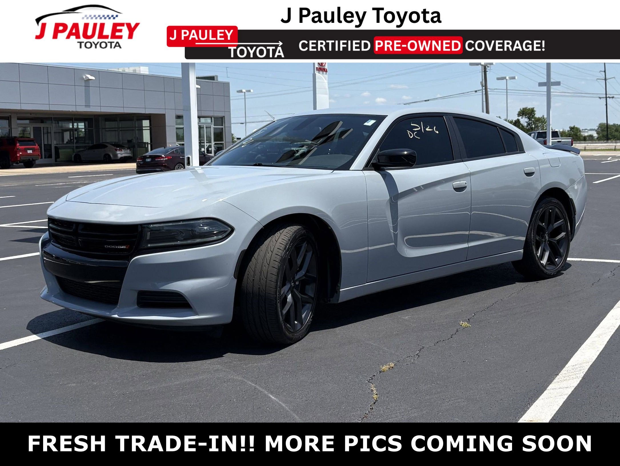 2022 Dodge Charger SXT's photo