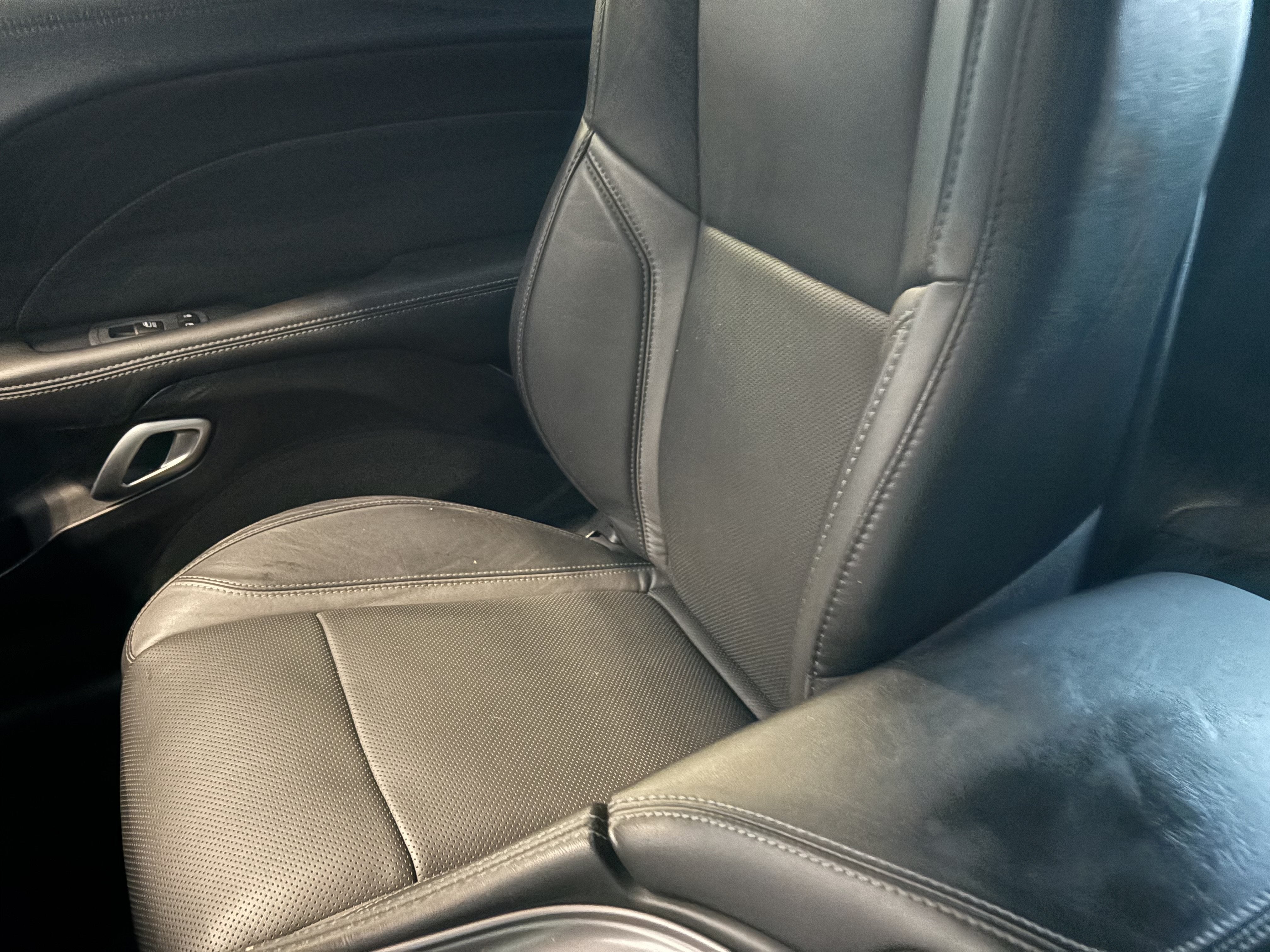 2023 Dodge Challenger SXT RWD