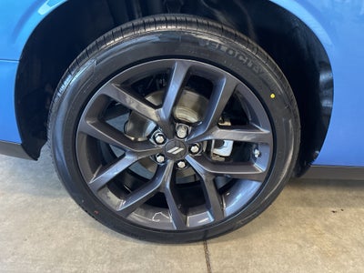 2023 Dodge Challenger SXT RWD