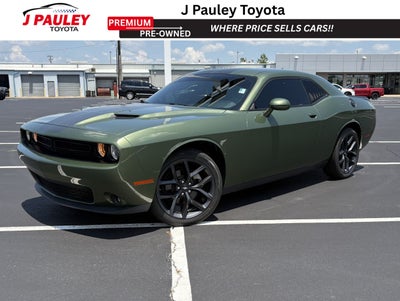 2023 Dodge Challenger SXT RWD