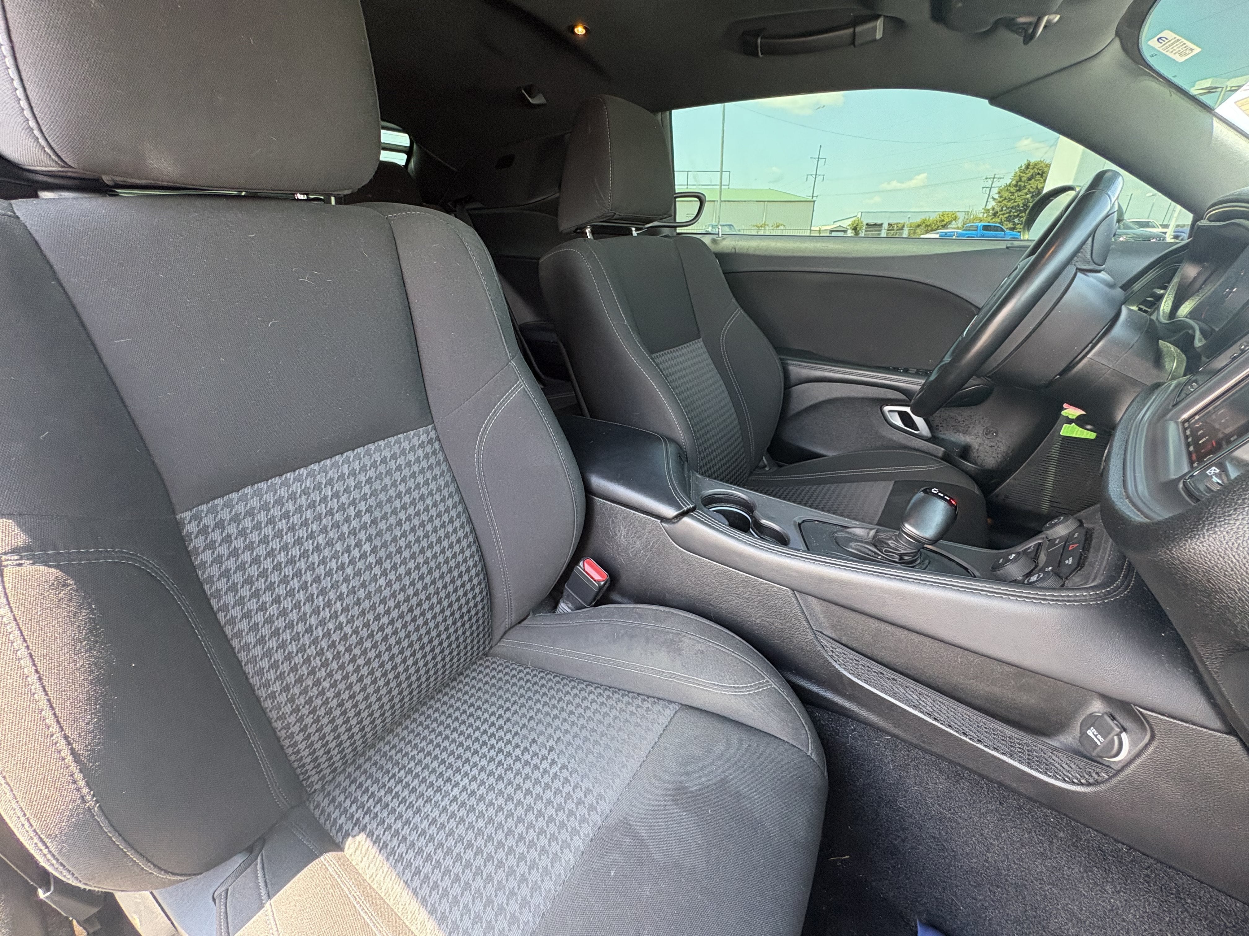 2023 Dodge Challenger SXT RWD