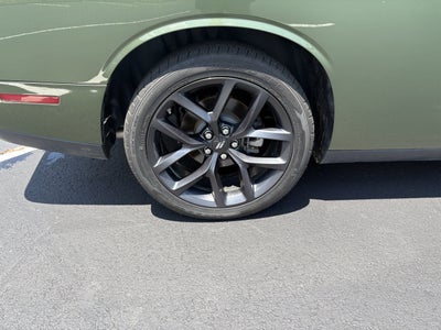 2023 Dodge Challenger SXT RWD