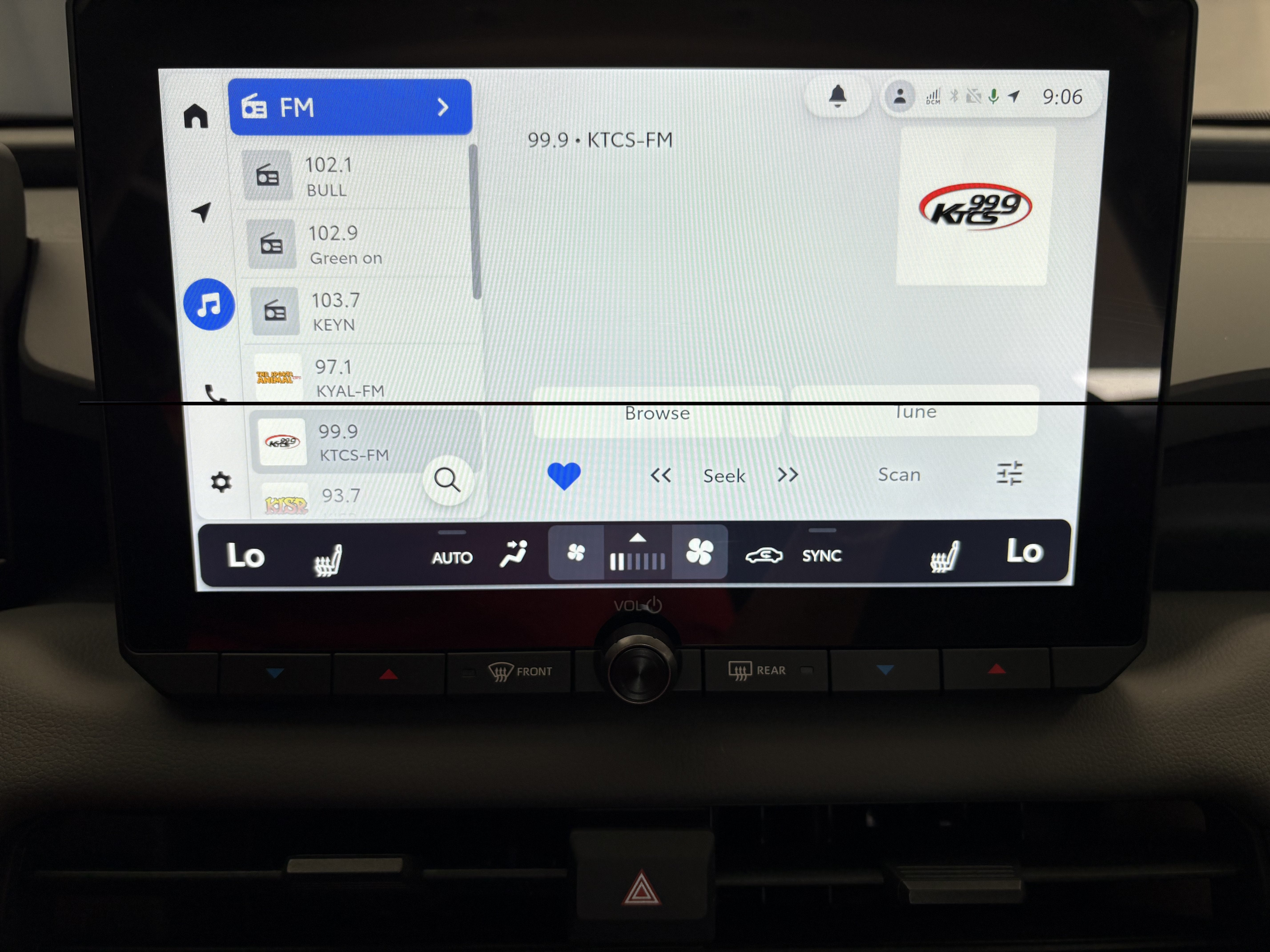 2026 Toyota RAV4 XLE Premium FWD
