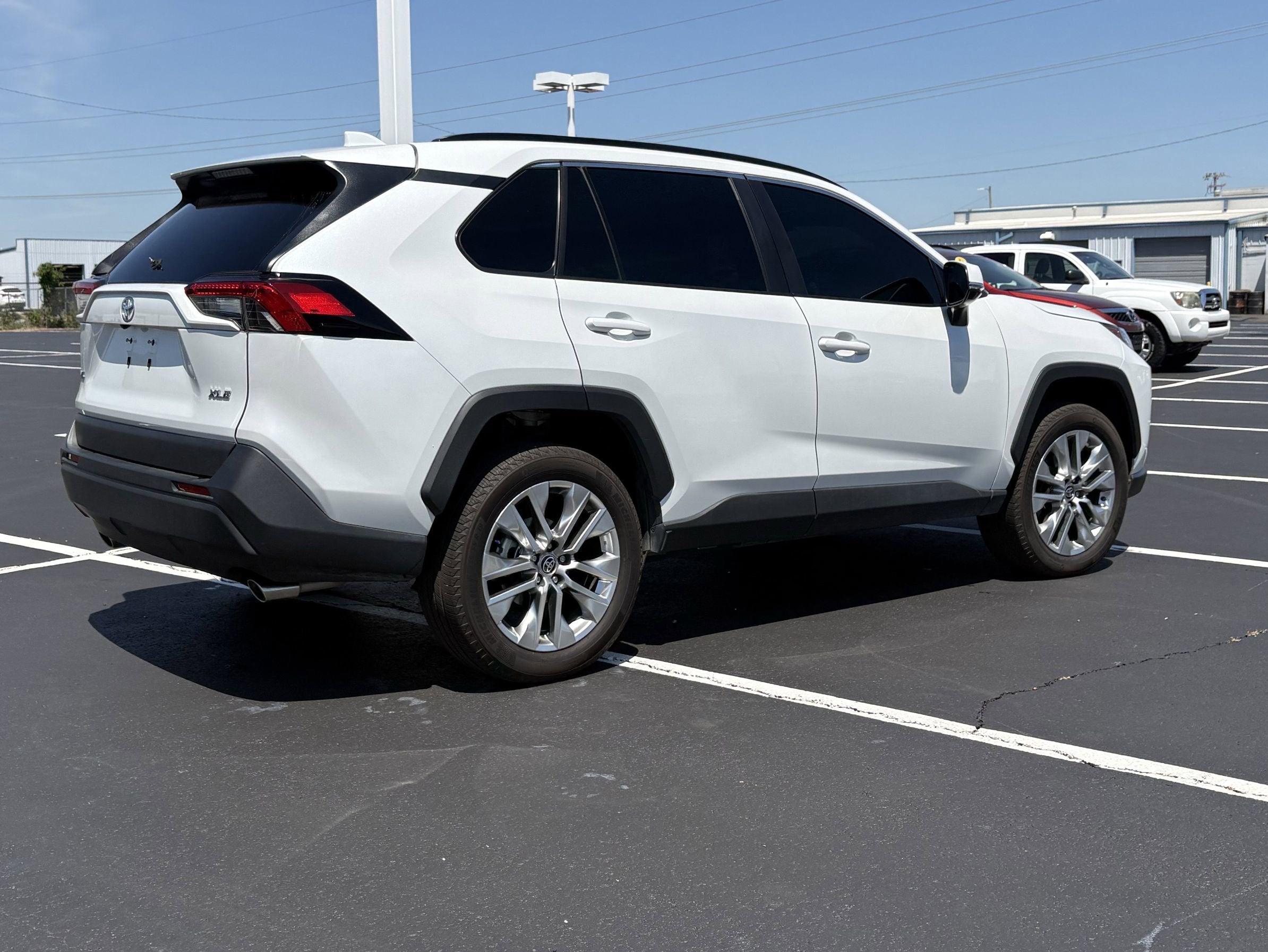 2025 Toyota RAV4 XLE Premium FWD