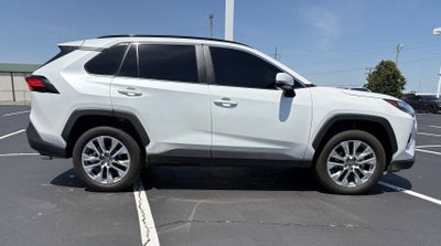 2025 Toyota RAV4 XLE Premium FWD