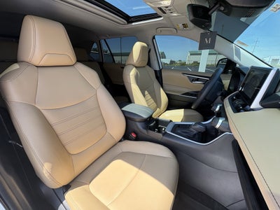 2025 Toyota RAV4 XLE Premium FWD