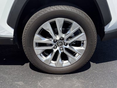 2025 Toyota RAV4 XLE Premium FWD