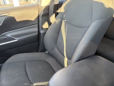 2022 Toyota RAV4 LE FWD