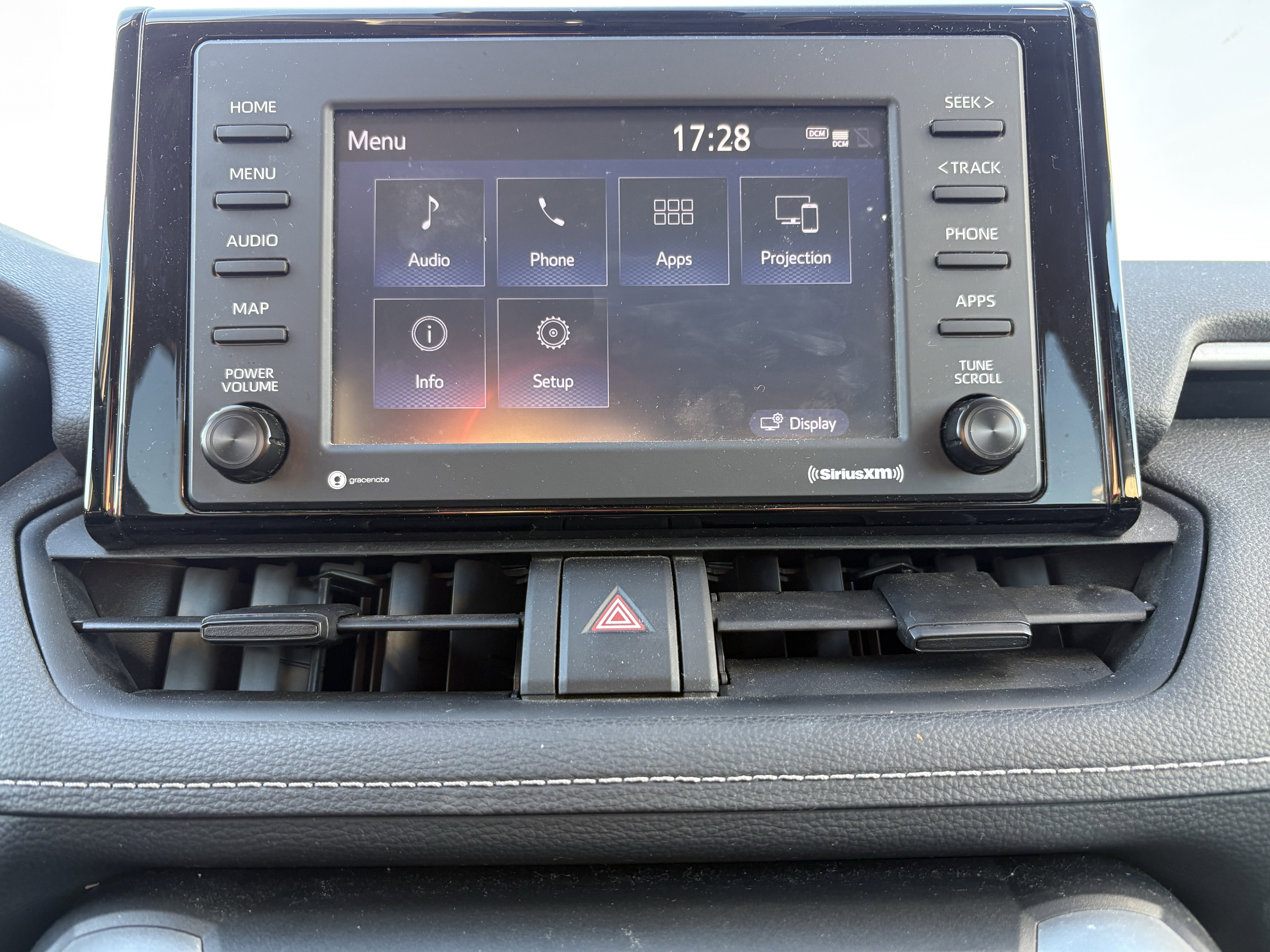 2022 Toyota RAV4 LE FWD