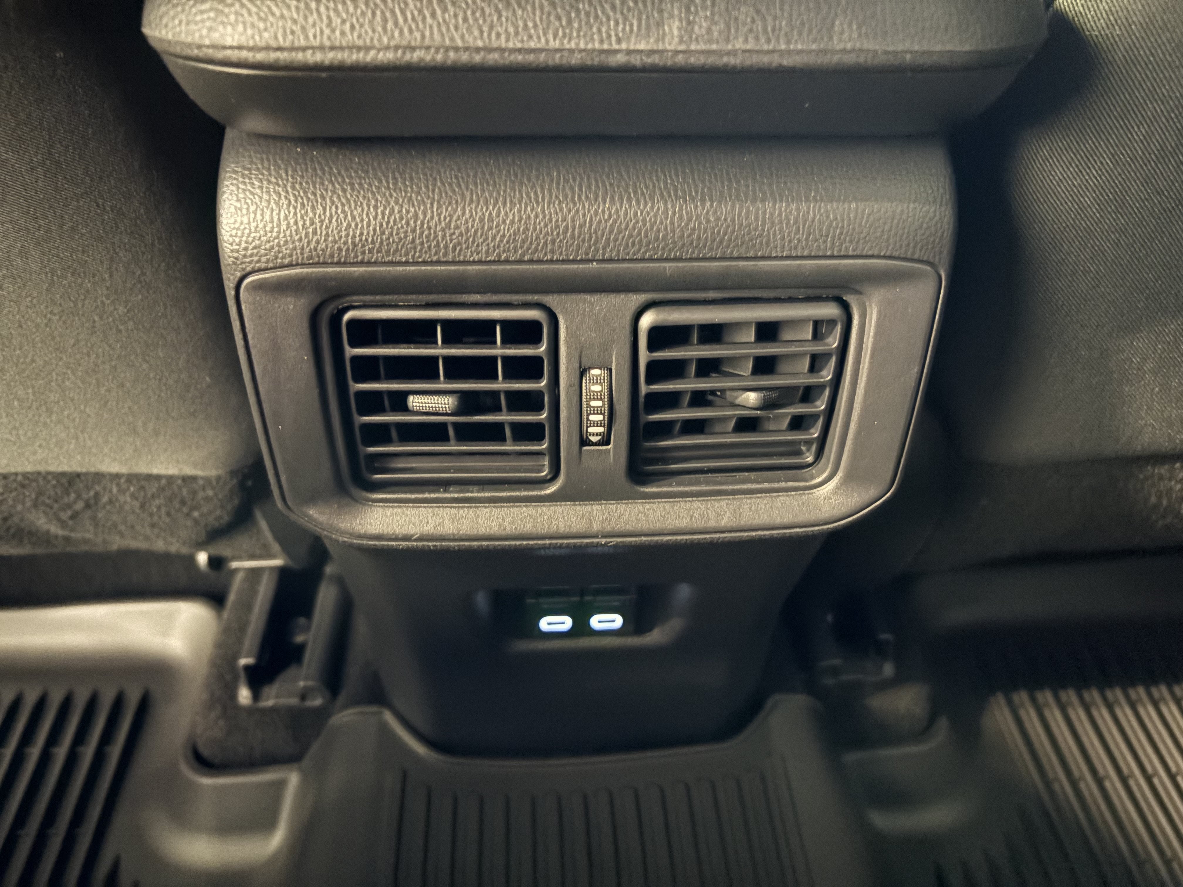 2025 Toyota RAV4 XLE AWD
