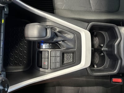 2025 Toyota RAV4 XLE AWD