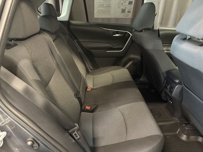 2025 Toyota RAV4 XLE AWD