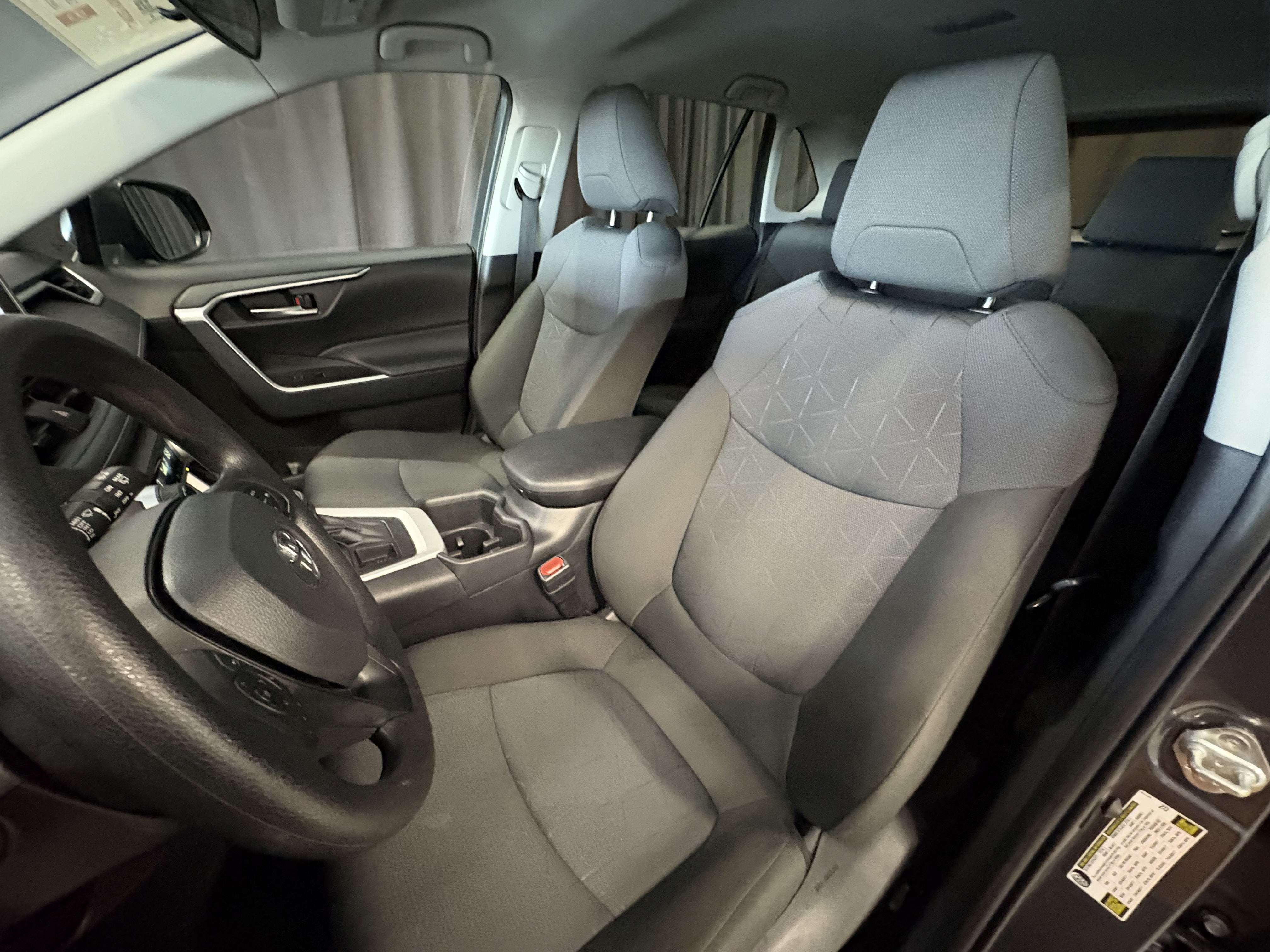 2025 Toyota RAV4 XLE AWD