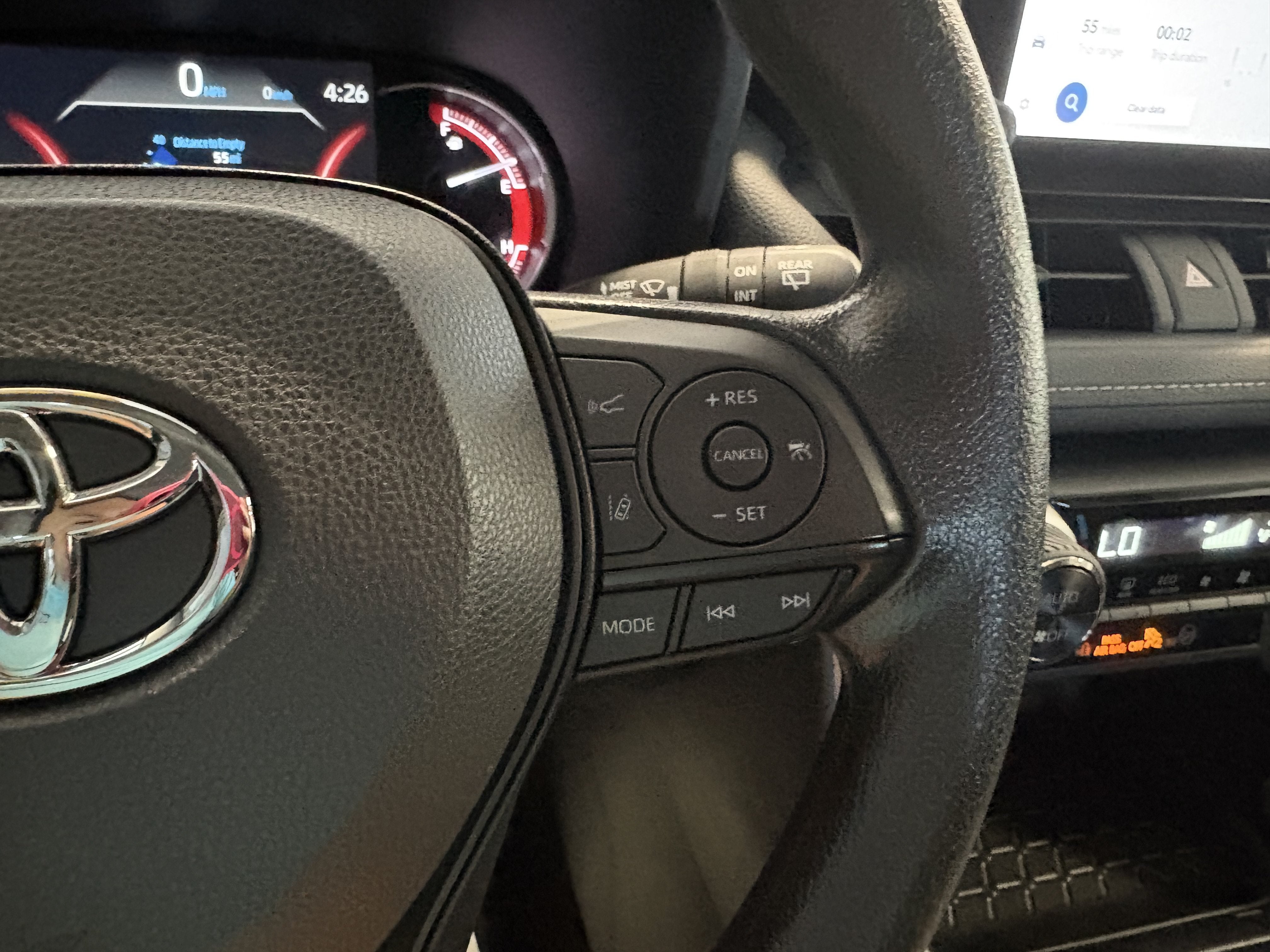 2025 Toyota RAV4 XLE AWD