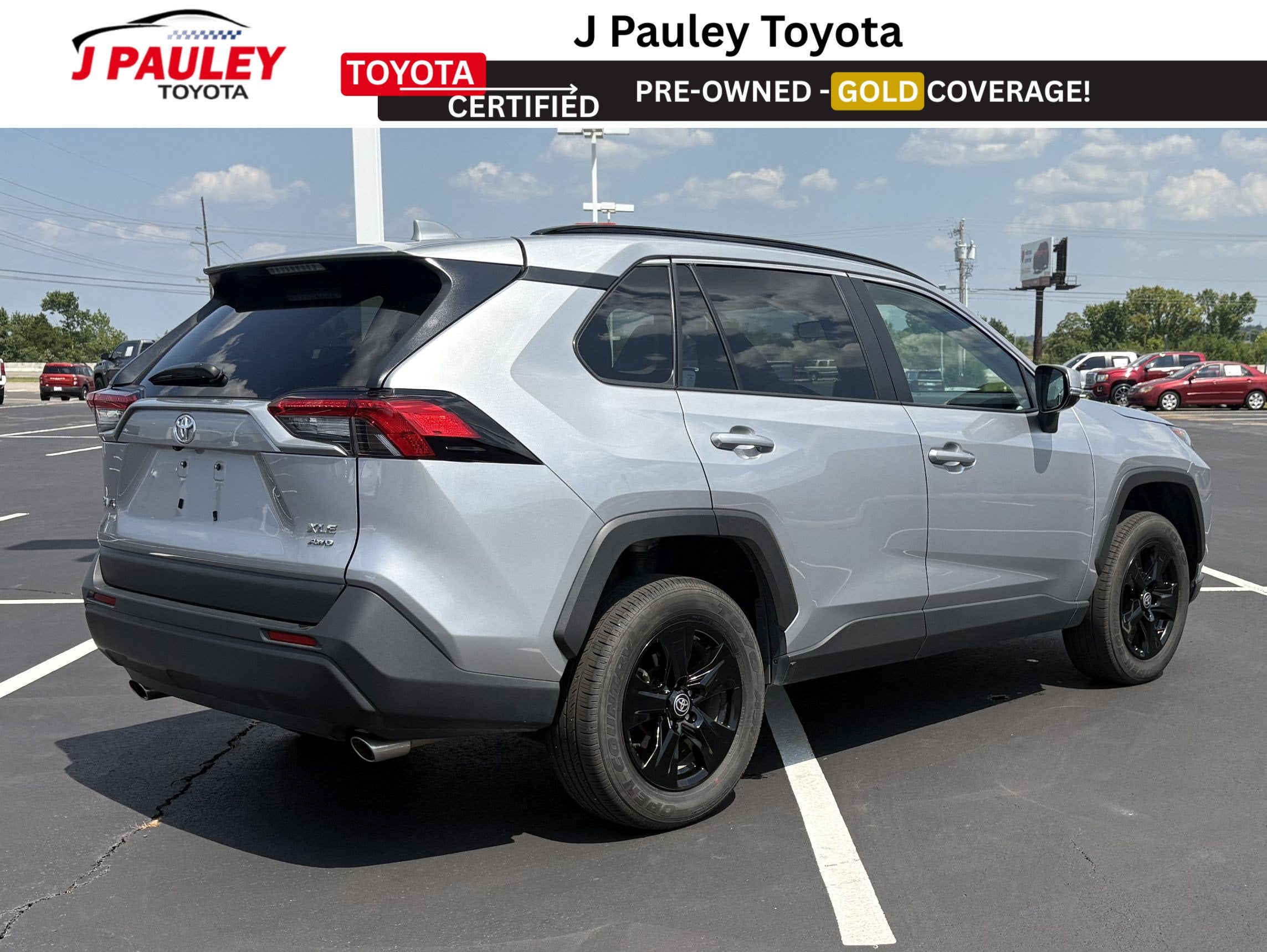 2025 Toyota RAV4 XLE AWD