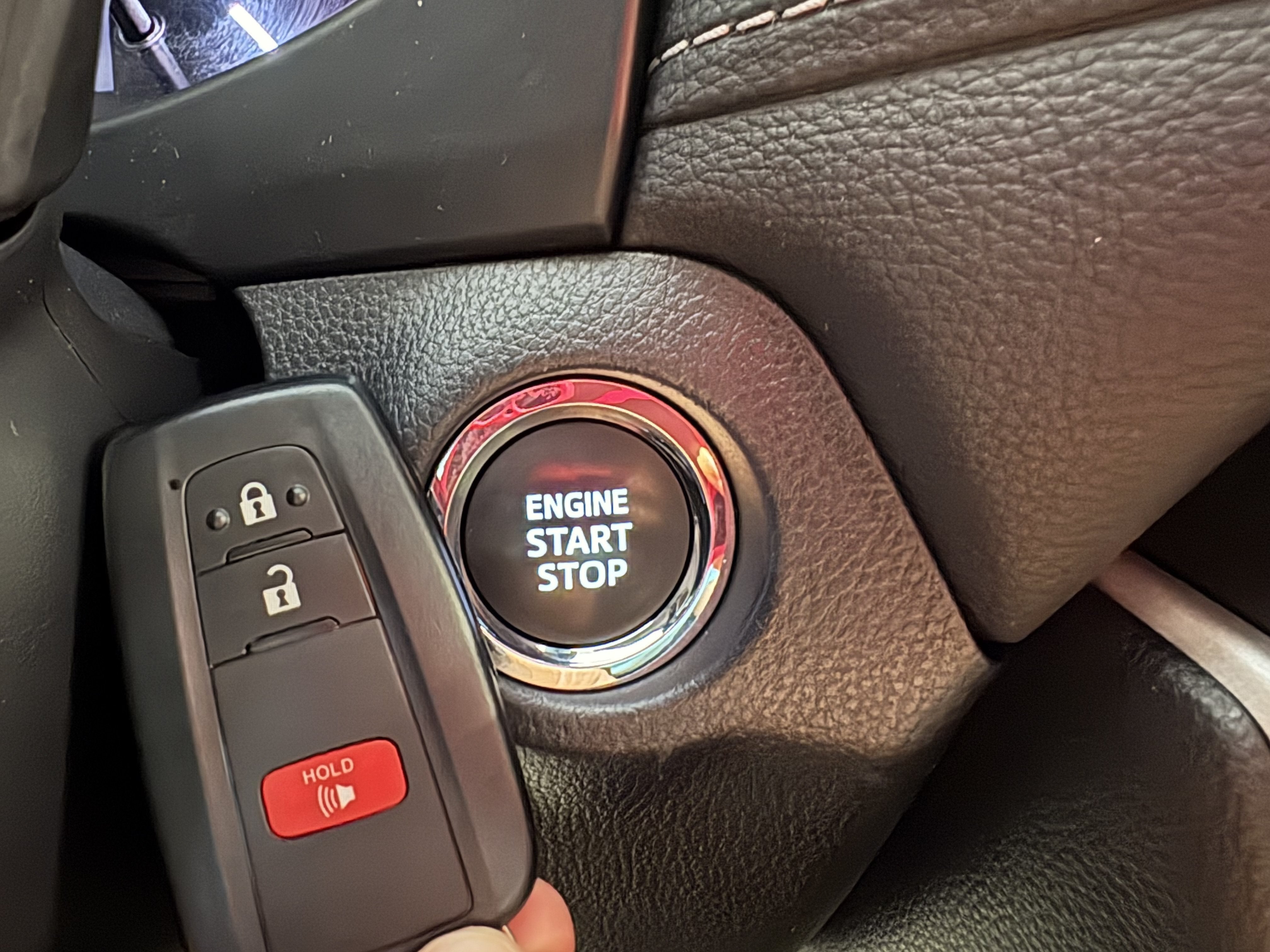 2025 Toyota RAV4 XLE AWD