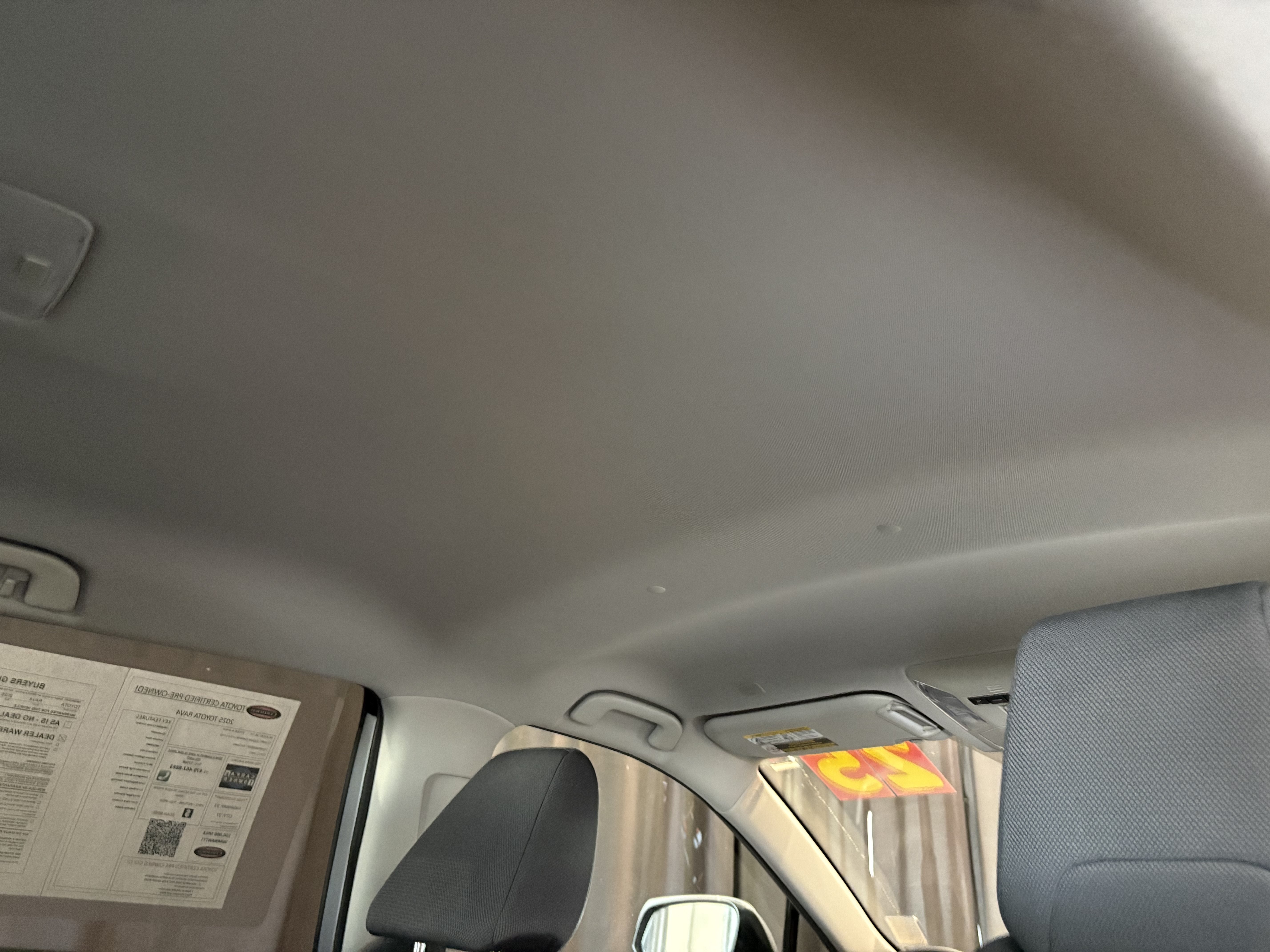 2025 Toyota RAV4 XLE AWD