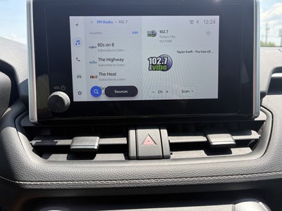 2025 Toyota RAV4 XLE AWD