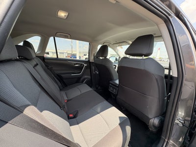 2025 Toyota RAV4 XLE AWD