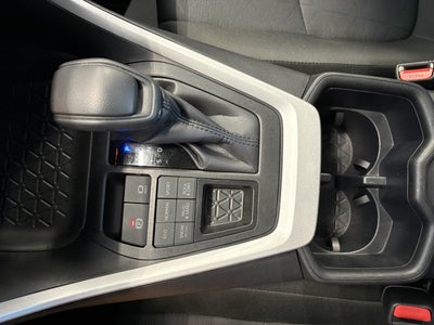 2025 Toyota RAV4 XLE AWD