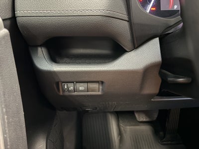 2025 Toyota RAV4 XLE AWD