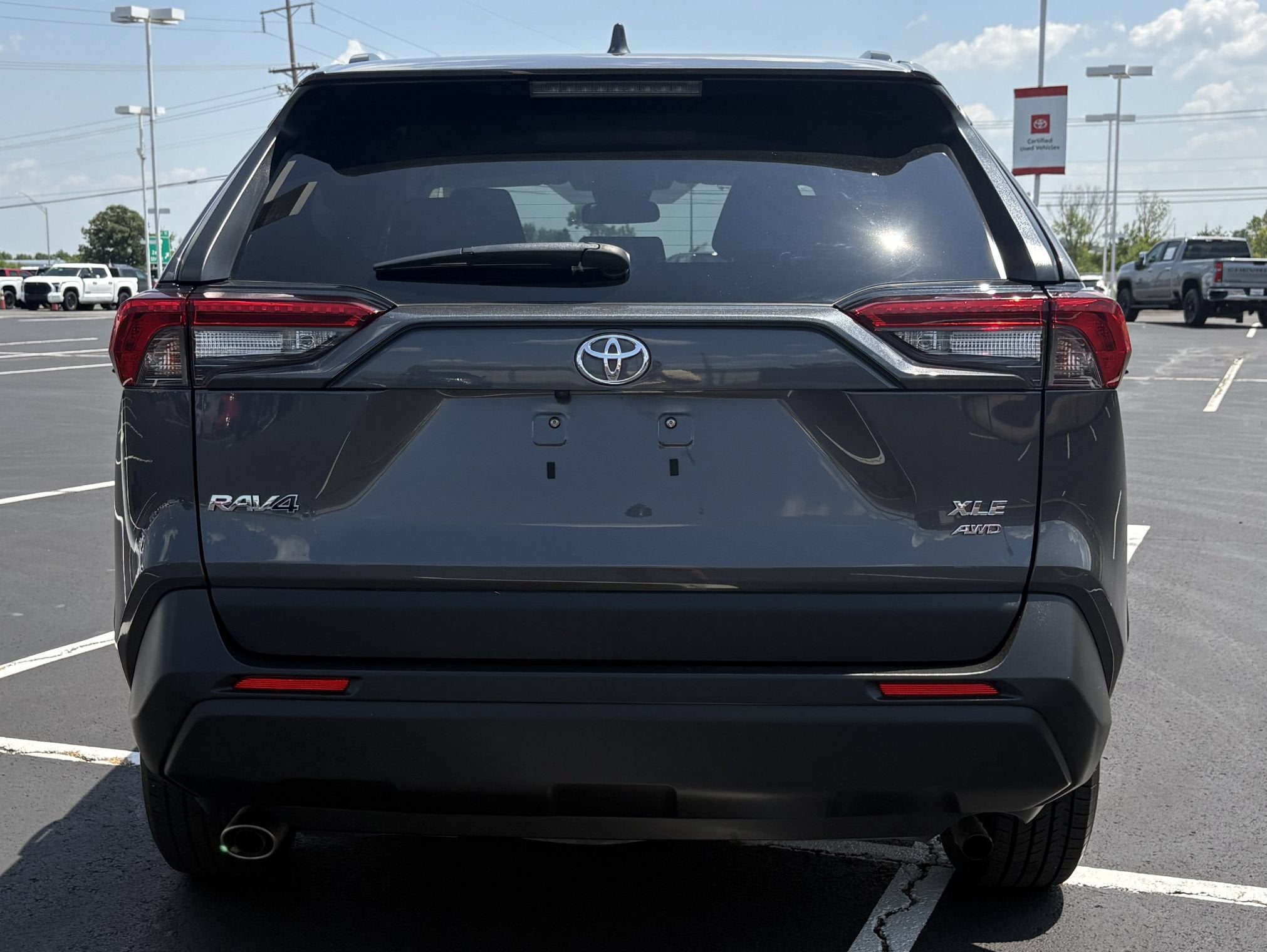 2025 Toyota RAV4 XLE AWD