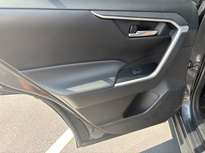 2025 Toyota RAV4 XLE AWD
