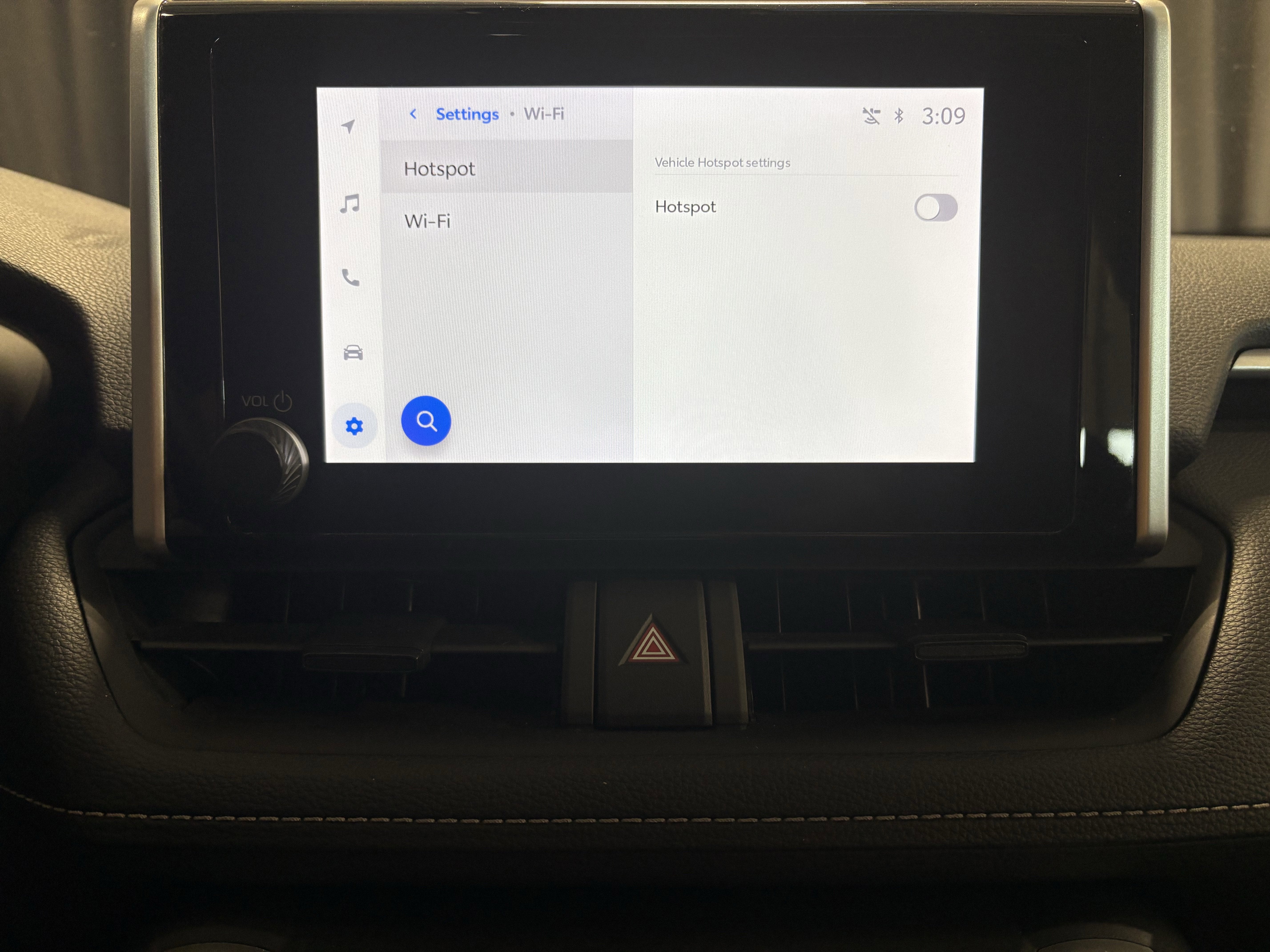 2024 Toyota RAV4 XLE FWD