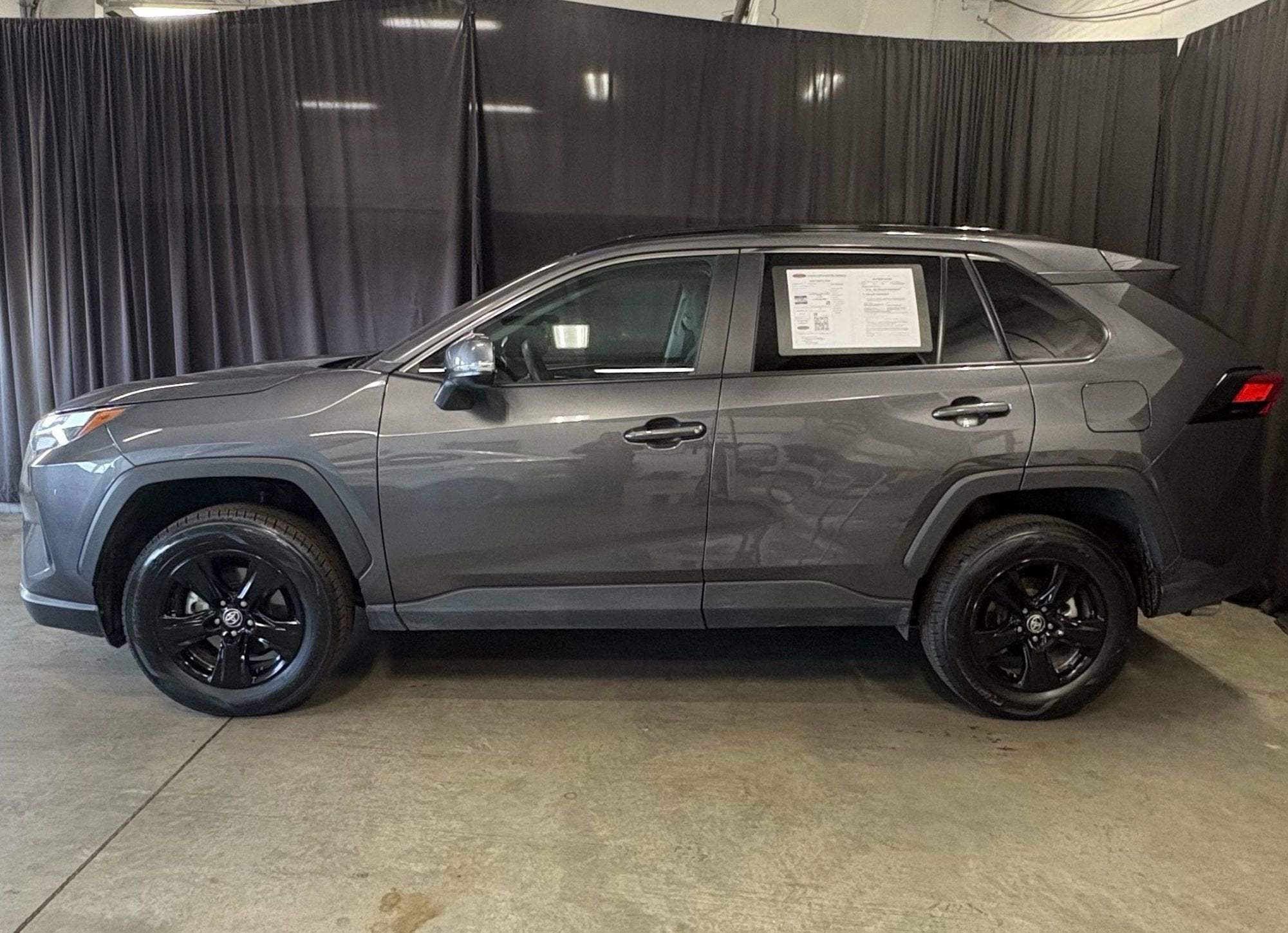 2024 Toyota RAV4 XLE FWD