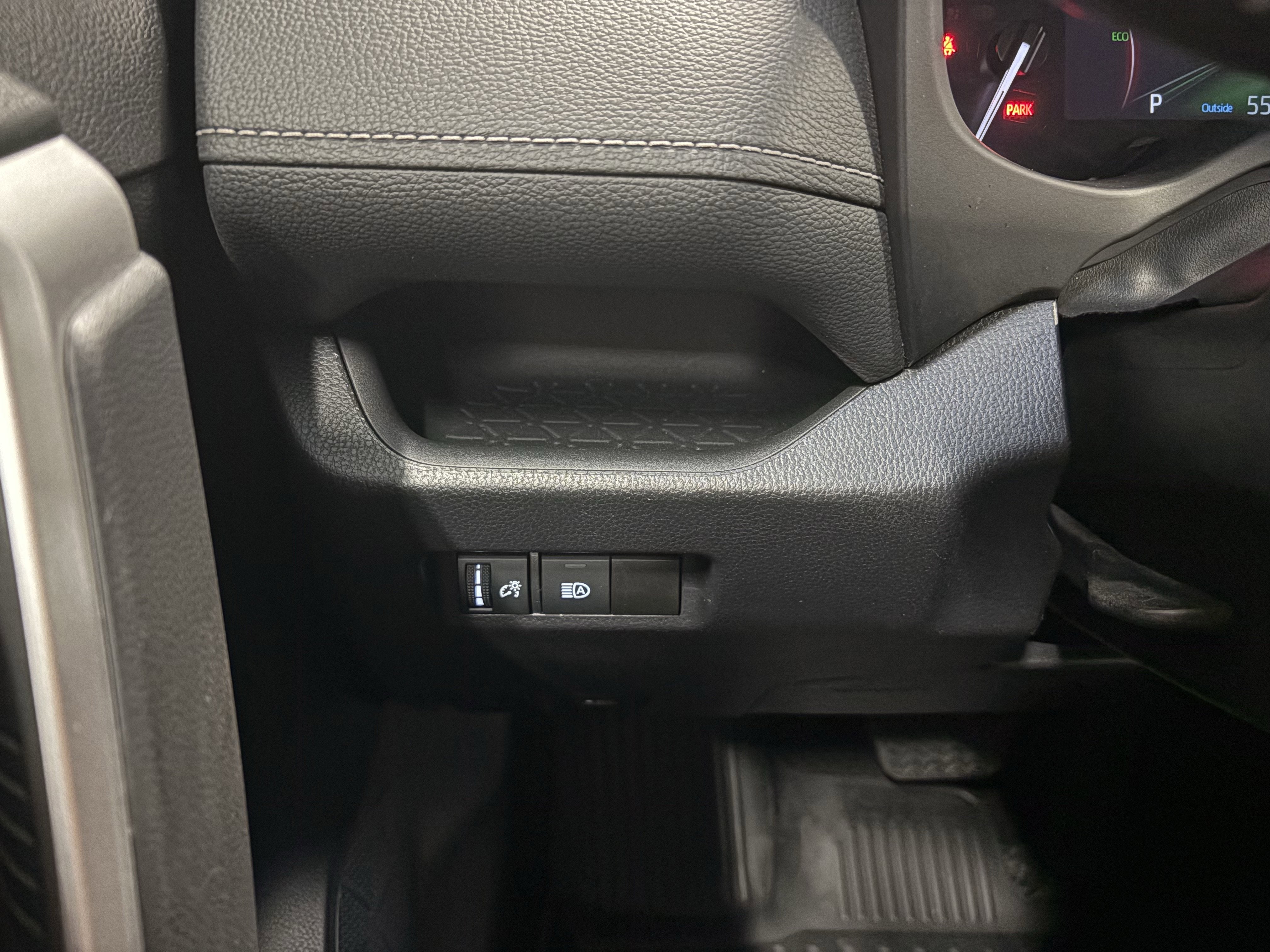 2024 Toyota RAV4 XLE FWD