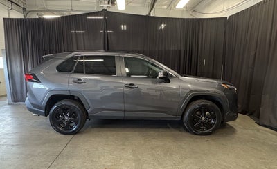 2024 Toyota RAV4 XLE FWD