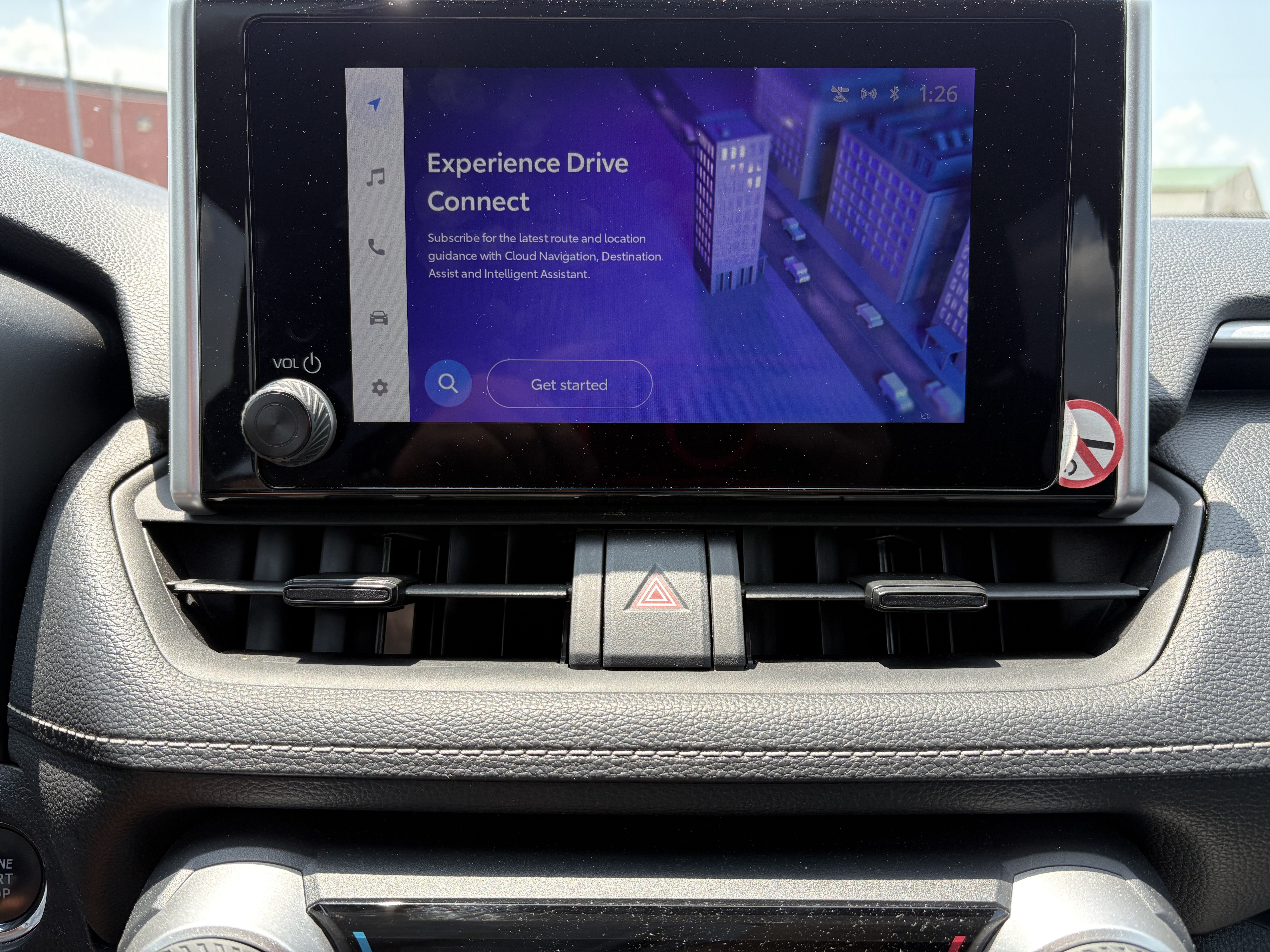 2025 Toyota RAV4 XLE FWD