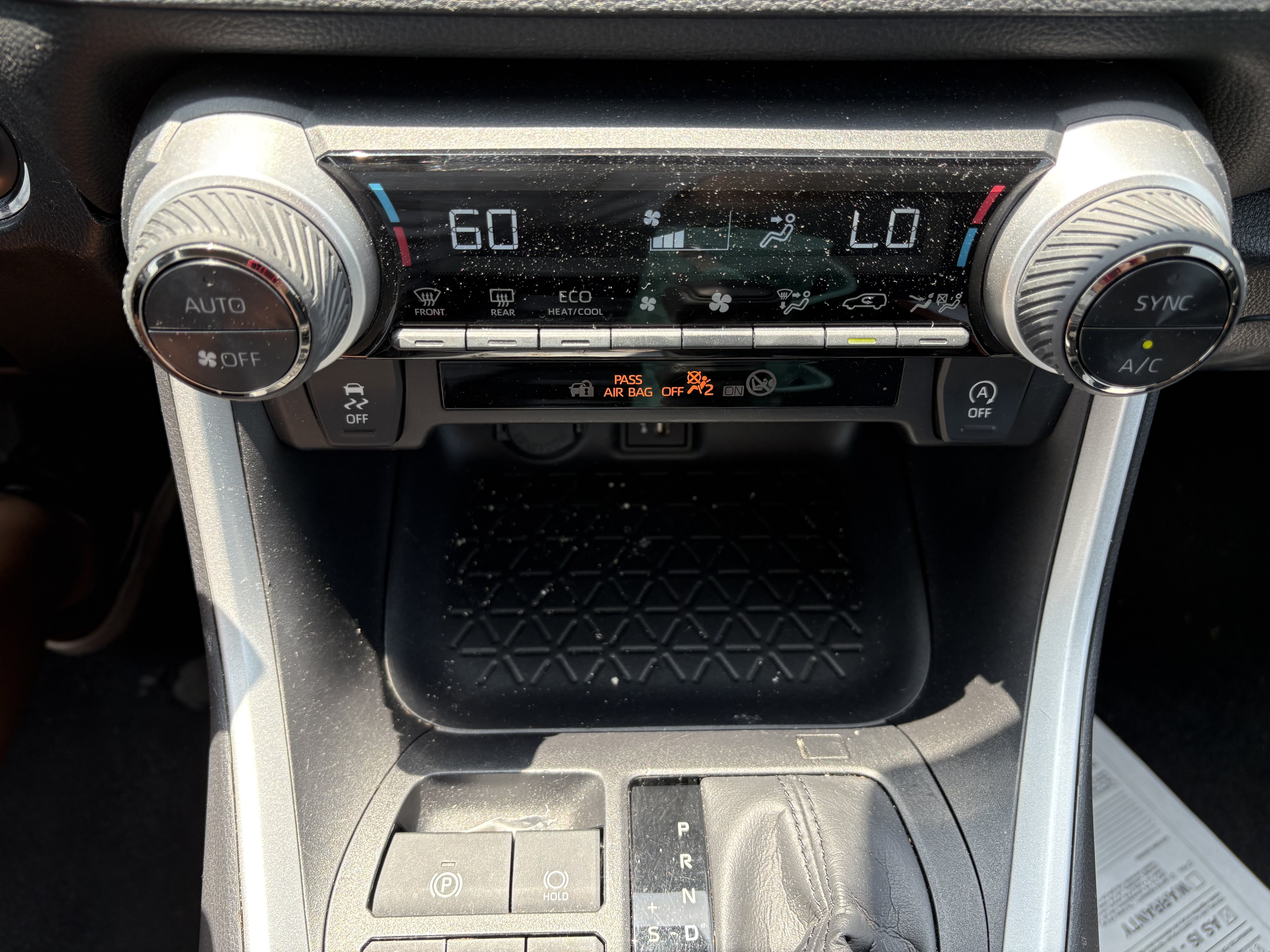 2025 Toyota RAV4 XLE FWD