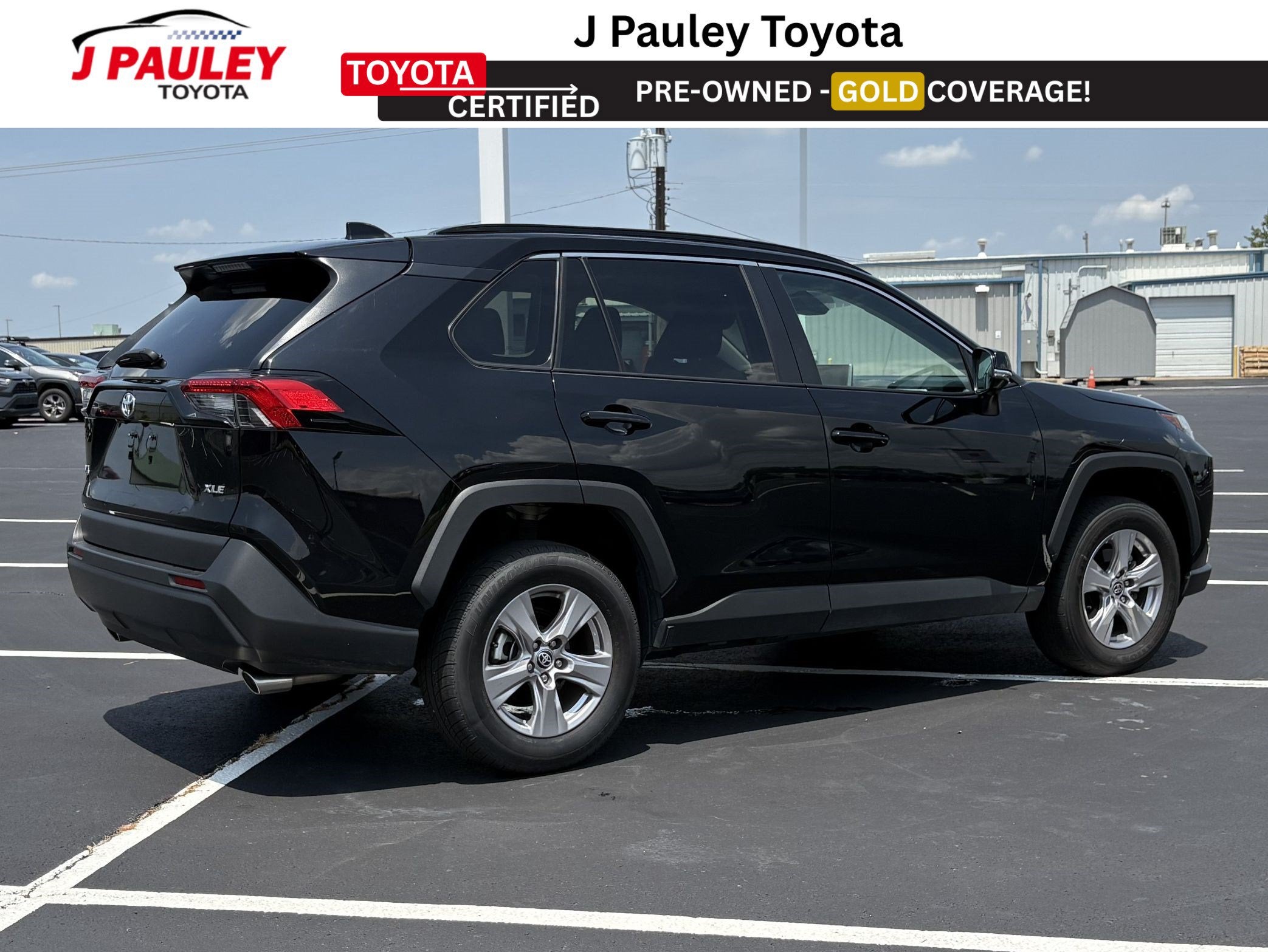 2025 Toyota RAV4 XLE FWD