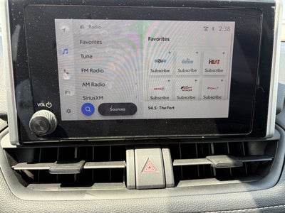 2025 Toyota RAV4 XLE FWD