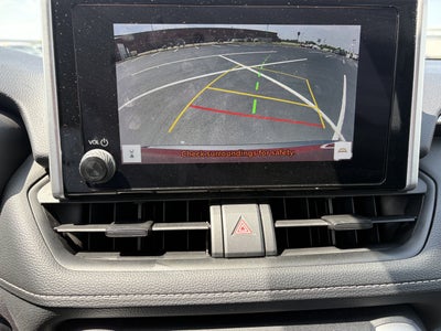 2025 Toyota RAV4 XLE FWD