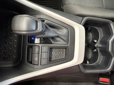 2025 Toyota RAV4 XLE FWD