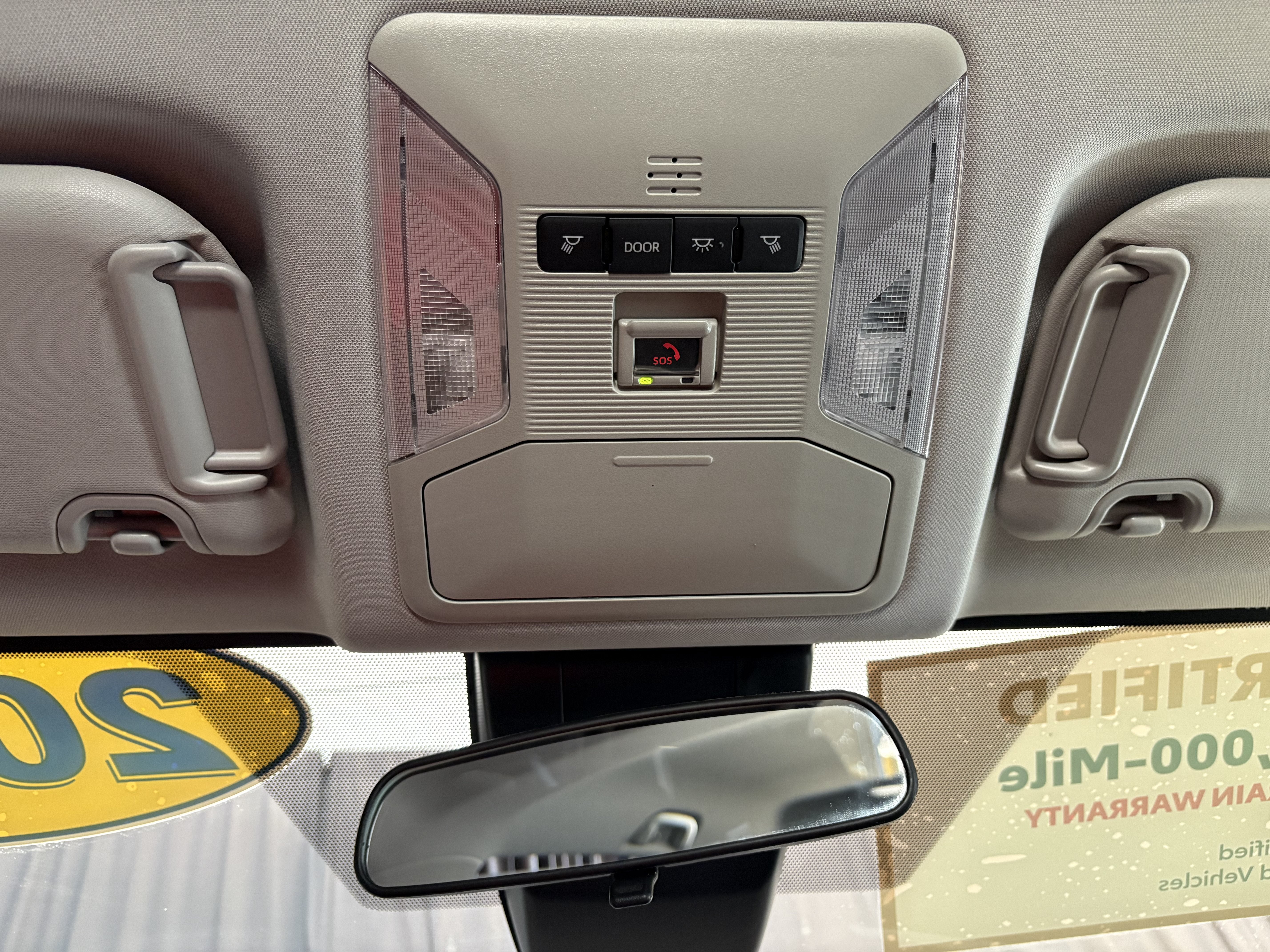 2025 Toyota RAV4 XLE FWD