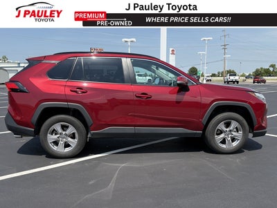 2025 Toyota RAV4 XLE FWD