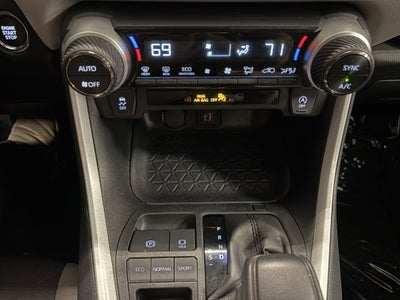 2024 Toyota RAV4 XLE FWD