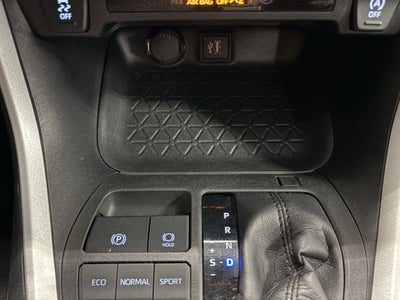 2024 Toyota RAV4 XLE FWD