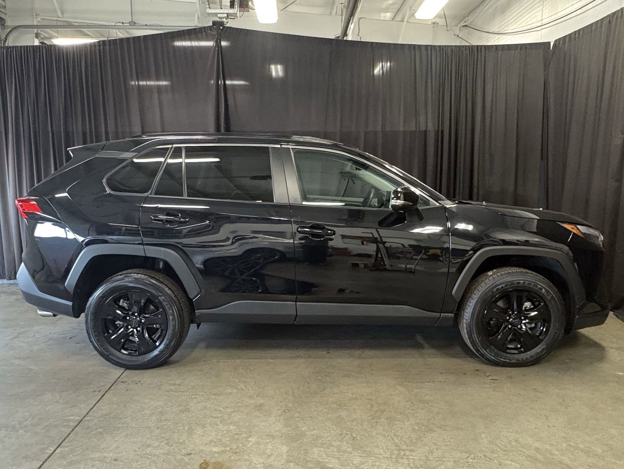 2024 Toyota RAV4 XLE FWD