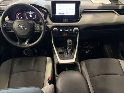 2024 Toyota RAV4 XLE FWD