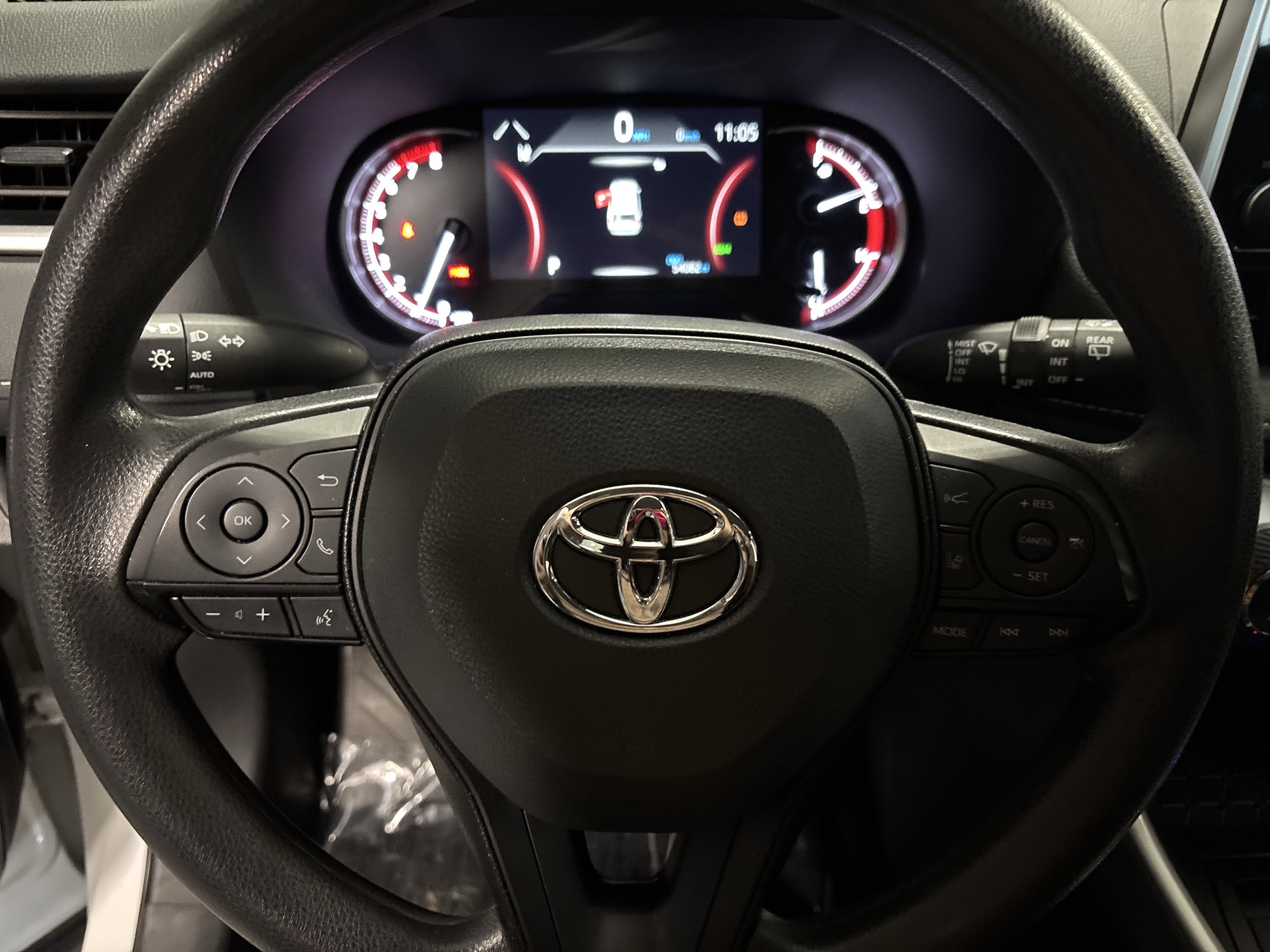 2024 Toyota RAV4 XLE FWD