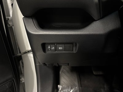 2024 Toyota RAV4 XLE FWD